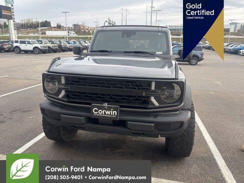 Used 2022 Ford Bronco 4-Door AWD/4WD image 2