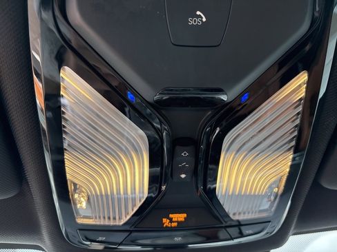 Used 2021 BMW X5 xDrive45e w/ Executive Package image 28