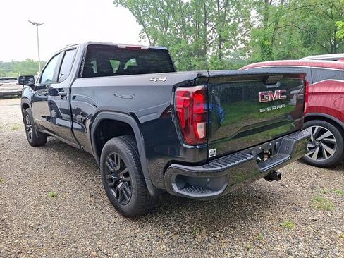 Used 2023 GMC Sierra 1500 Pro w/ Graphite Edition AWD/4WD image 4