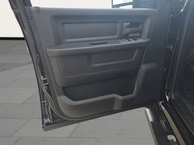 New 2026 RAM 3500 Tradesman AWD/4WD image 10