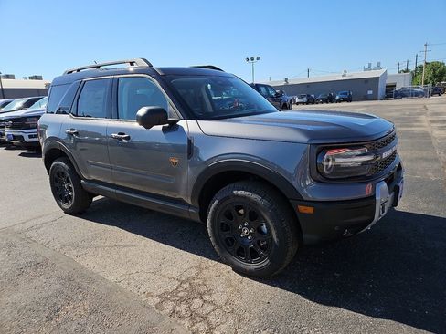 New 2026 Ford Bronco Sport Badlands AWD/4WD image 1