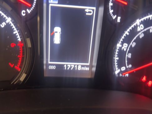 Used 2024 Toyota 4Runner SR5 Premium image 15