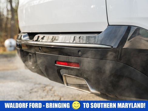 Used 2020 Chevrolet Traverse Premier w/ Redline Edition image 7