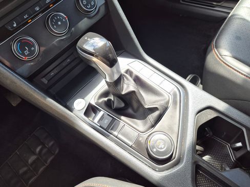 Used 2024 Volkswagen Tiguan Wolfsburg Edition AWD/4WD image 28