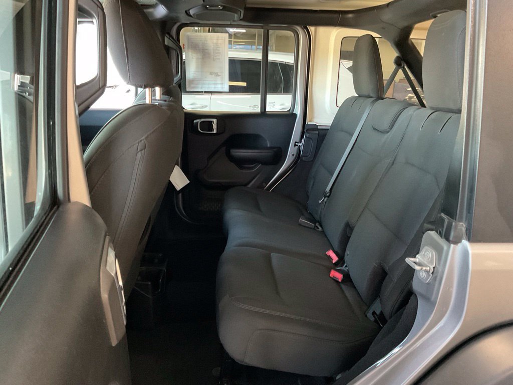 Used 2019 Jeep Wrangler Unlimited Sport S AWD/4WD image 21