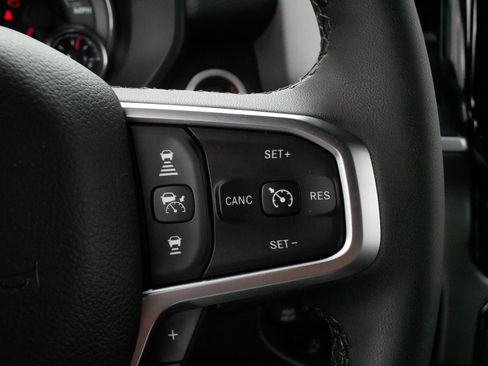 Used 2025 RAM 1500 Big Horn AWD/4WD image 25