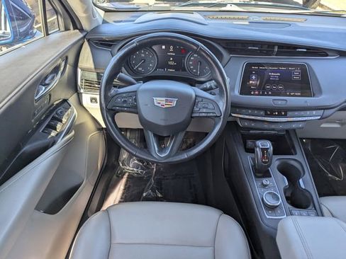 Used 2019 Cadillac XT4 Premium Luxury image 15