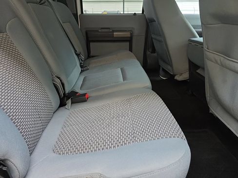 Used 2016 Ford F250 XLT AWD/4WD image 23