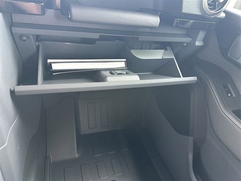 New 2024 INEOS Grenadier image 25