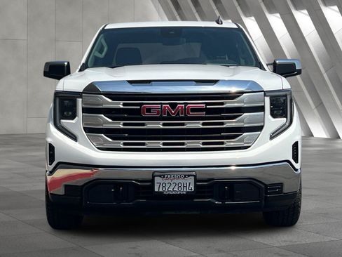 Used 2024 GMC Sierra 1500 SLE AWD/4WD image 9