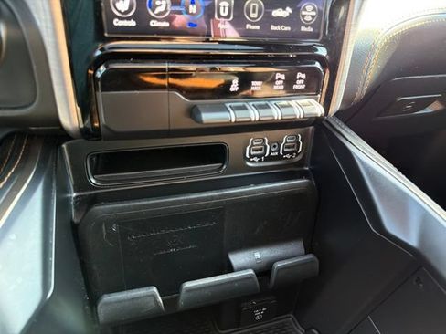 Used 2020 RAM 1500 Limited AWD/4WD image 38