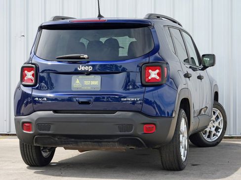 Used 2019 Jeep Renegade Sport w/ Sport Appearance Group image 4