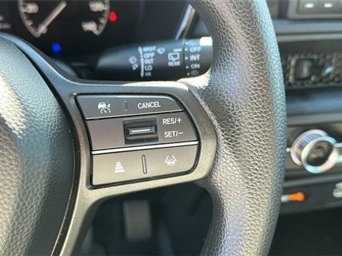 Used 2023 Honda CR-V LX image 12