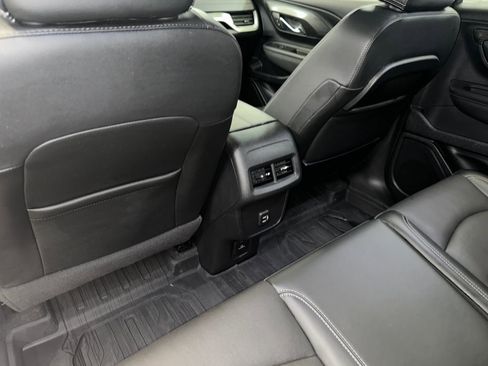 Certified 2023 GMC Terrain SLT w/ Elevation Edition image 20