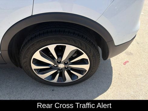 Used 2021 Buick Encore Preferred w/ Safety Package FWD image 4