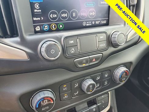 Used 2022 GMC Terrain Denali AWD/4WD image 30