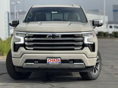 New 2026 Chevrolet Silverado 1500 High Country w/ Technology Package image 2