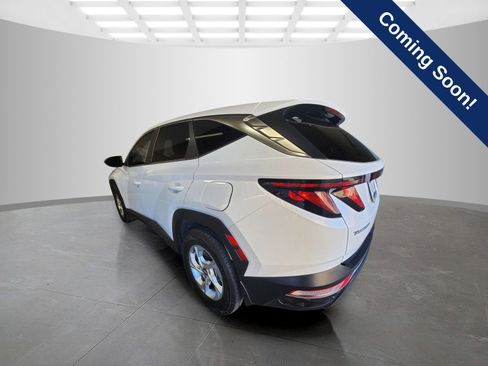 Certified 2022 Hyundai Tucson SE w/ Cargo Package AWD/4WD image 5