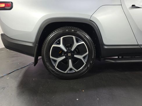 Used 2023 Rivian R1T Adventure AWD/4WD image 22