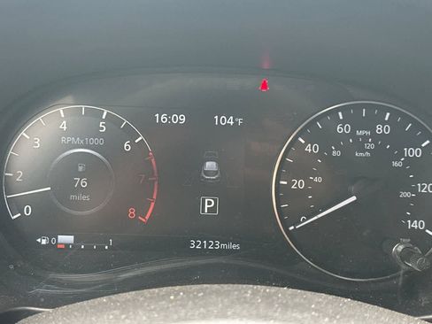 Certified 2023 Nissan Kicks SR FWD image 26