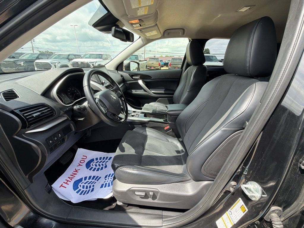 Used 2024 Mitsubishi Eclipse Cross AWD image 9