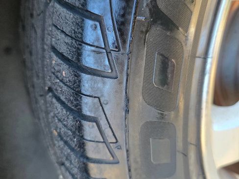 Used 2004 Cadillac CTS 3.6 w/ Preferred Equipment Group image 24