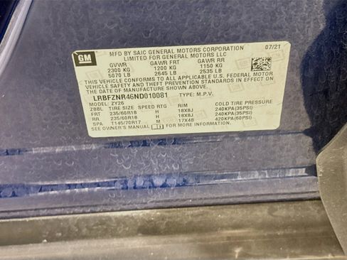 Used 2022 Buick Envision Essence w/ Safety Package FWD image 29