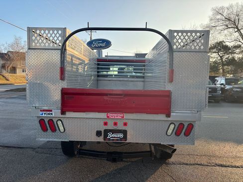 Used 2015 Ford F250 XL w/ Power Equipment Group image 6