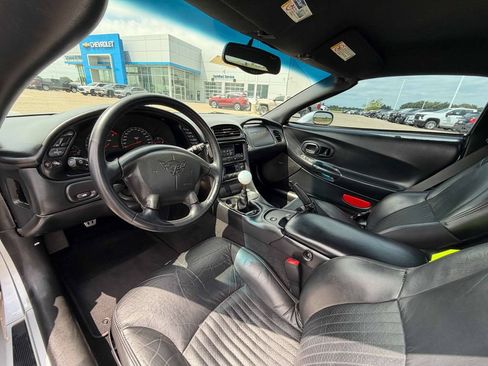 Used 2003 Chevrolet Corvette Z06 w/ Memory Package, 3 Drivers RWD image 19