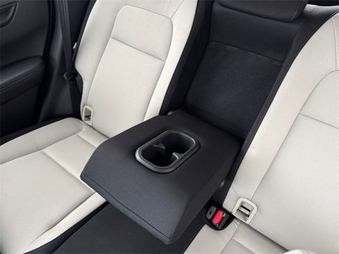 Certified 2023 Honda CR-V EX image 29