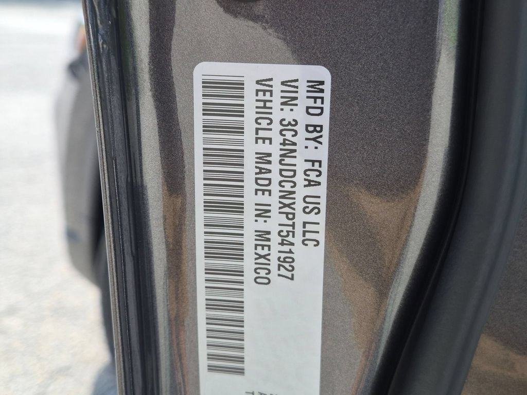 Certified 2023 Jeep Compass Limited AWD/4WD image 27