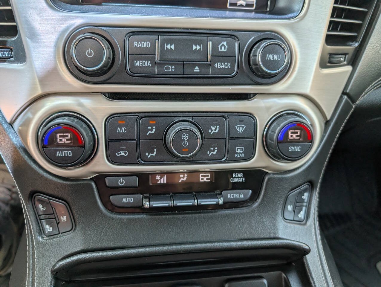 Used 2017 GMC Yukon Denali AWD/4WD image 28