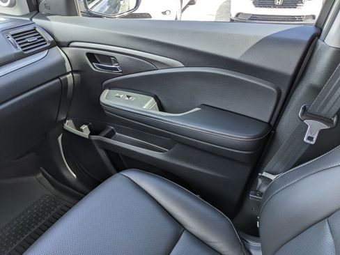 Used 2022 Honda Ridgeline RTL-E image 21