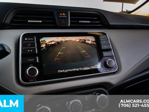 Used 2021 Nissan Versa SV image 13