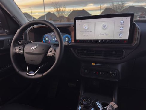 New 2025 Ford Bronco Sport Outer Banks image 29