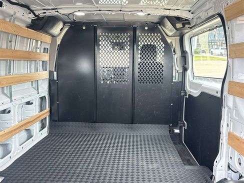 Used 2024 Ford Transit 250 Low Roof w/ Exterior Upgrade Package image 21
