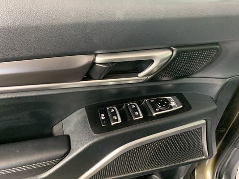 Used 2025 Kia Telluride S FWD image 15