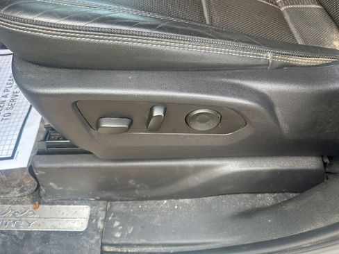 Certified 2023 Chevrolet Silverado 1500 High Country w/ Z71 Off-Road Package image 19