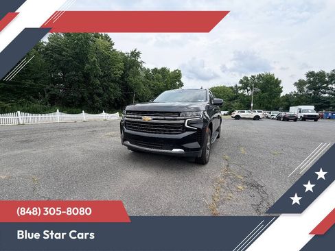 Used 2022 Chevrolet Suburban LT AWD/4WD image 1