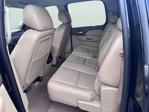 Used 2013 Chevrolet Silverado 1500 LTZ AWD/4WD image 13