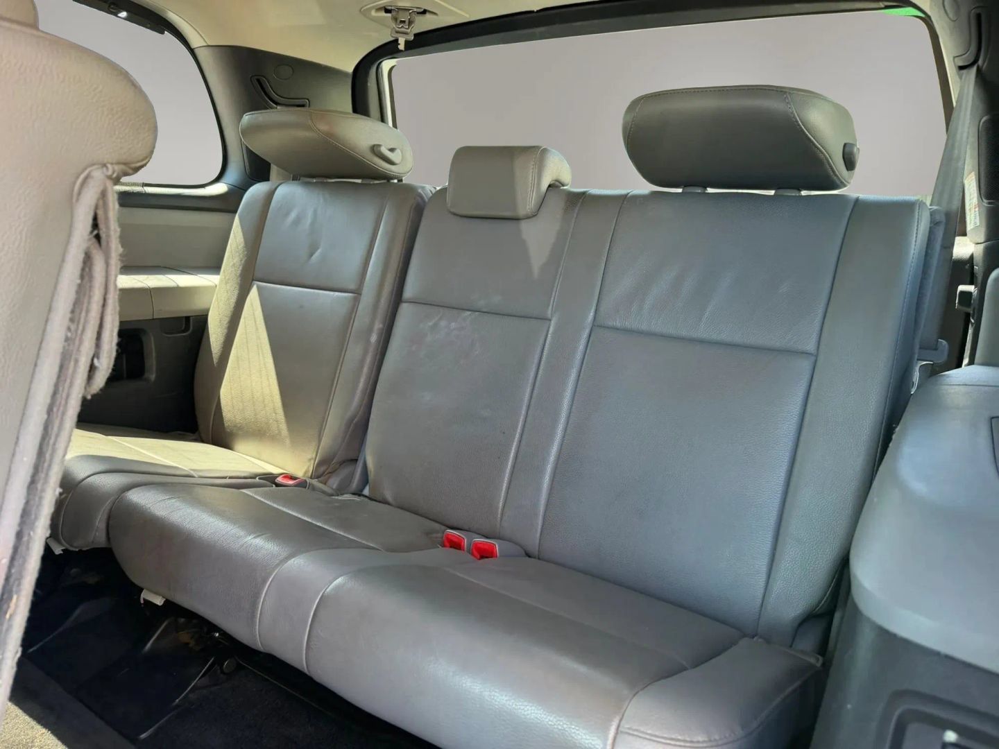 Used 2016 Toyota Sequoia Limited w/ Safety & Convenience Package AWD/4WD image 15