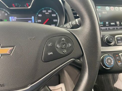 Used 2019 Chevrolet Impala LS FWD image 38