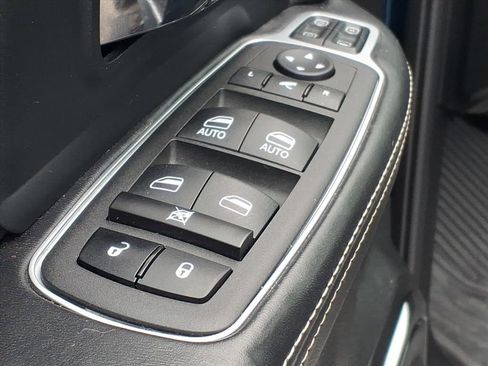 Certified 2024 RAM 2500 Limited image 12