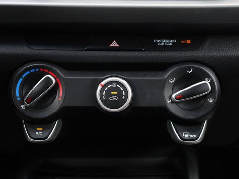 Used 2020 Kia Rio S FWD image 40