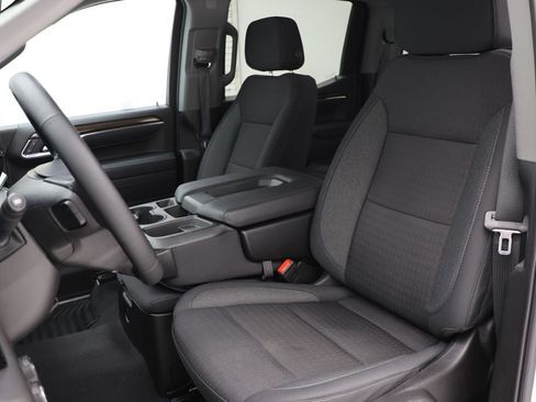 Used 2024 Chevrolet Silverado 1500 LT image 17