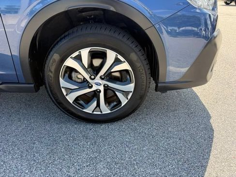 Used 2020 Subaru Outback Touring AWD/4WD image 14