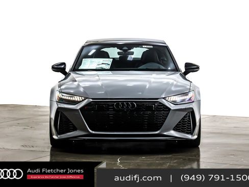 New 2025 Audi RS 7 Performance image 2