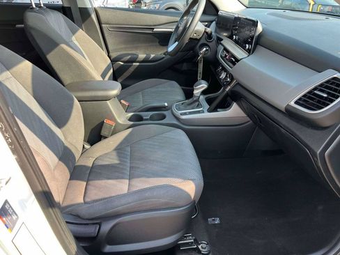Used 2026 Kia Seltos LX AWD/4WD image 12