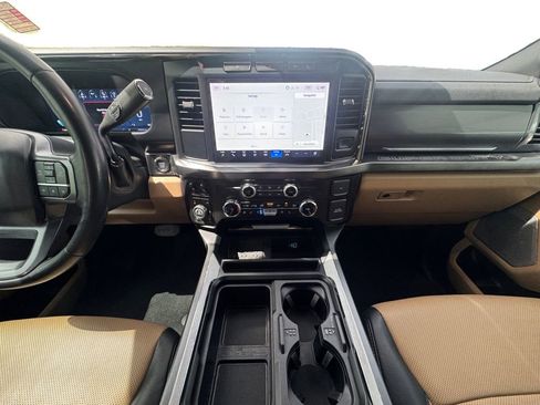 Used 2024 Ford F250 Lariat w/ Tremor Off-Road Package AWD/4WD image 12