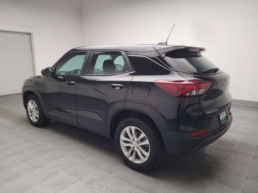 Used 2023 Chevrolet TrailBlazer LS FWD image 3